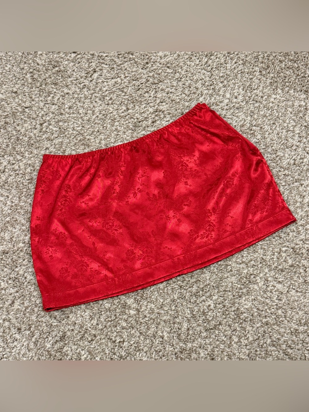 Vintage Y2K floral red satin Fredrick’s of Hollywood micro mini skirt